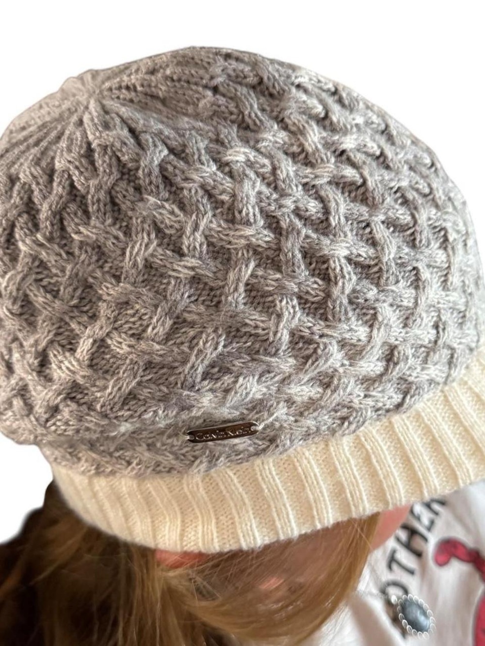 Calvin Klein Grey Cream Cable Knit Newsboy Brim Beanie Hat Winter Cozy Chic